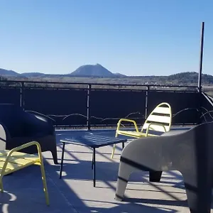 La Terrasse Des Volcans Saint-Genès-Champanelle