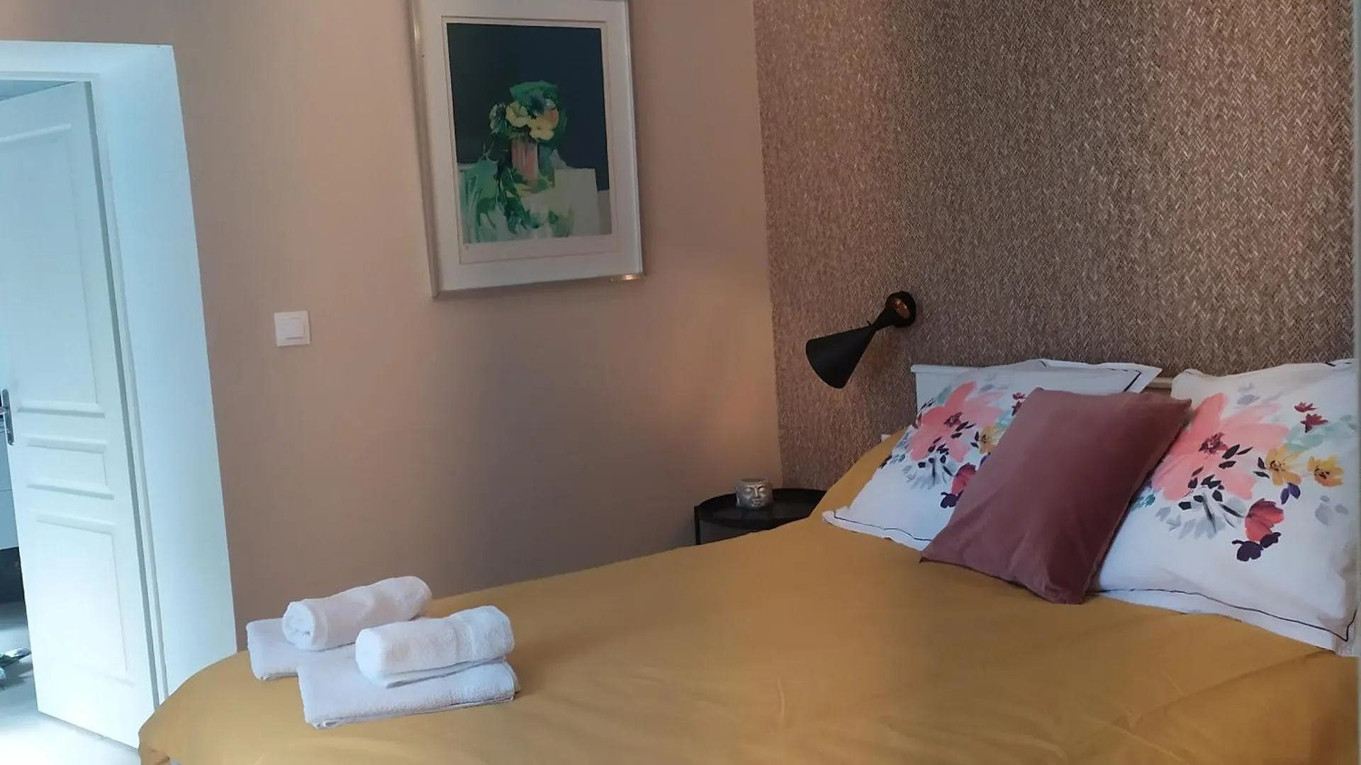 Chambre Dans Colombier A 10 Mn De Vichy